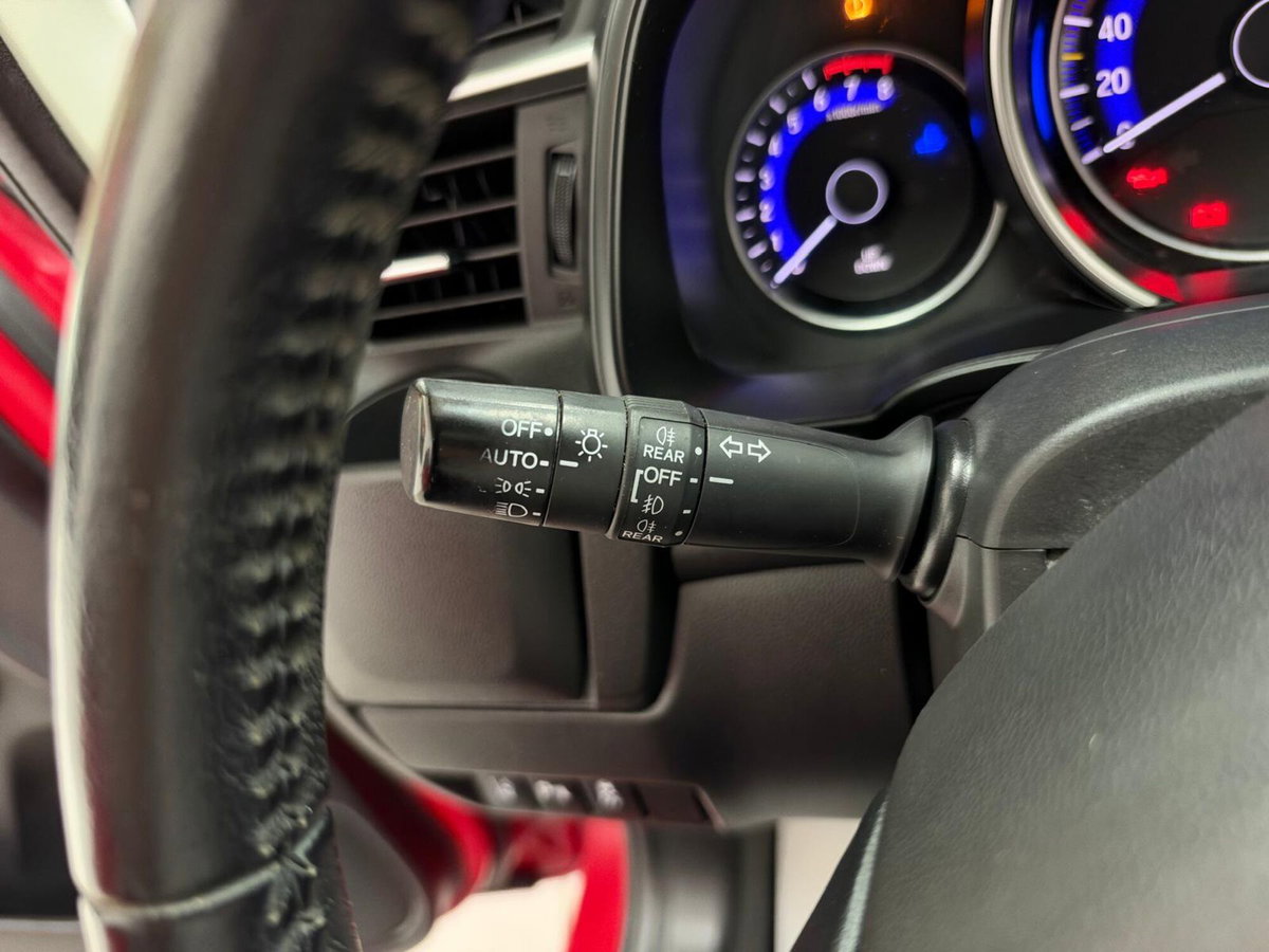 Honda Jazz 1.3 Elegance Navi ADAS (20)