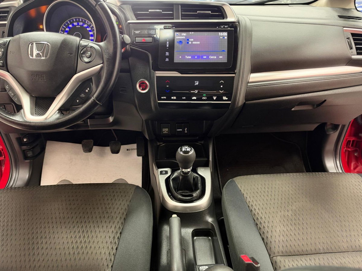 Honda Jazz 1.3 Elegance Navi ADAS (9)