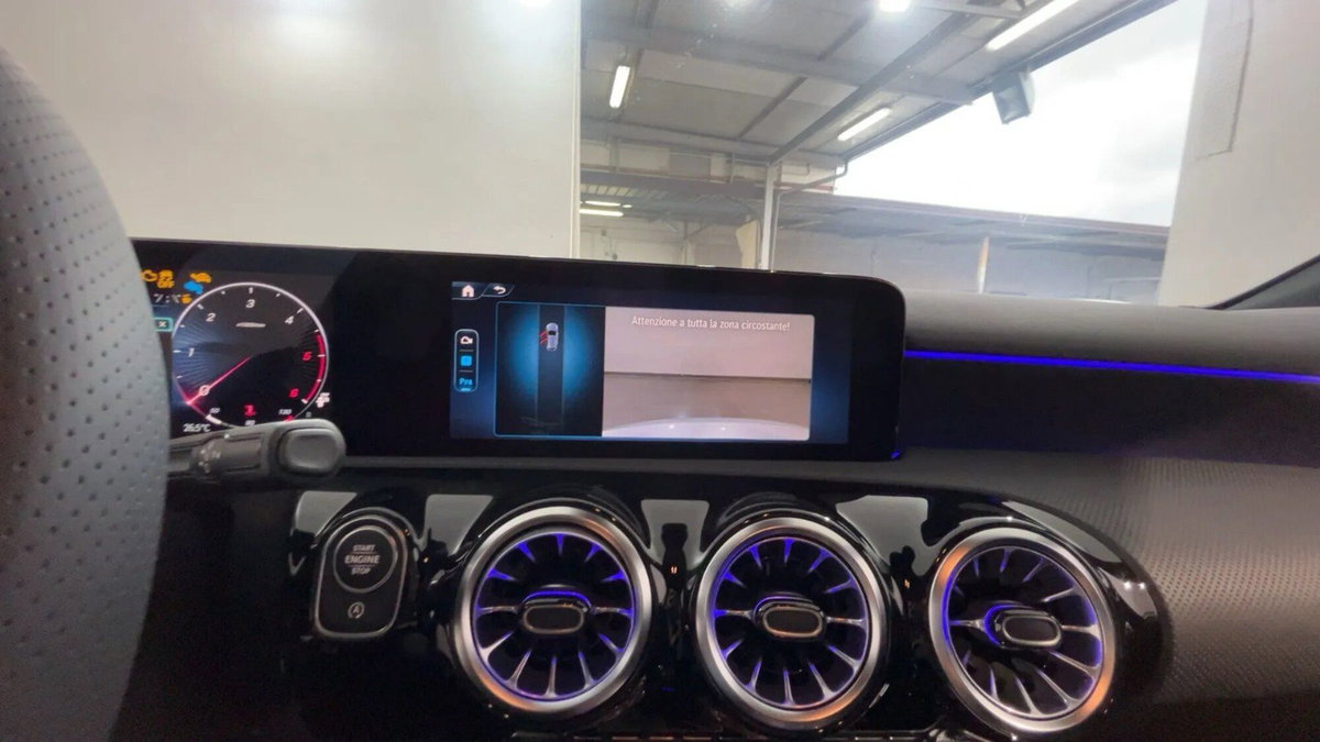 Mercedes-Benz Classe A 200 d AMG Line Advanced Plus auto (9)
