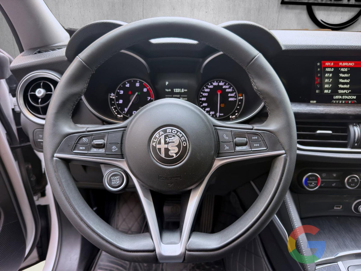 Alfa Romeo Stelvio Stelvio 2.0 Turbo 200 CV AT8 Q4 Executive (12)