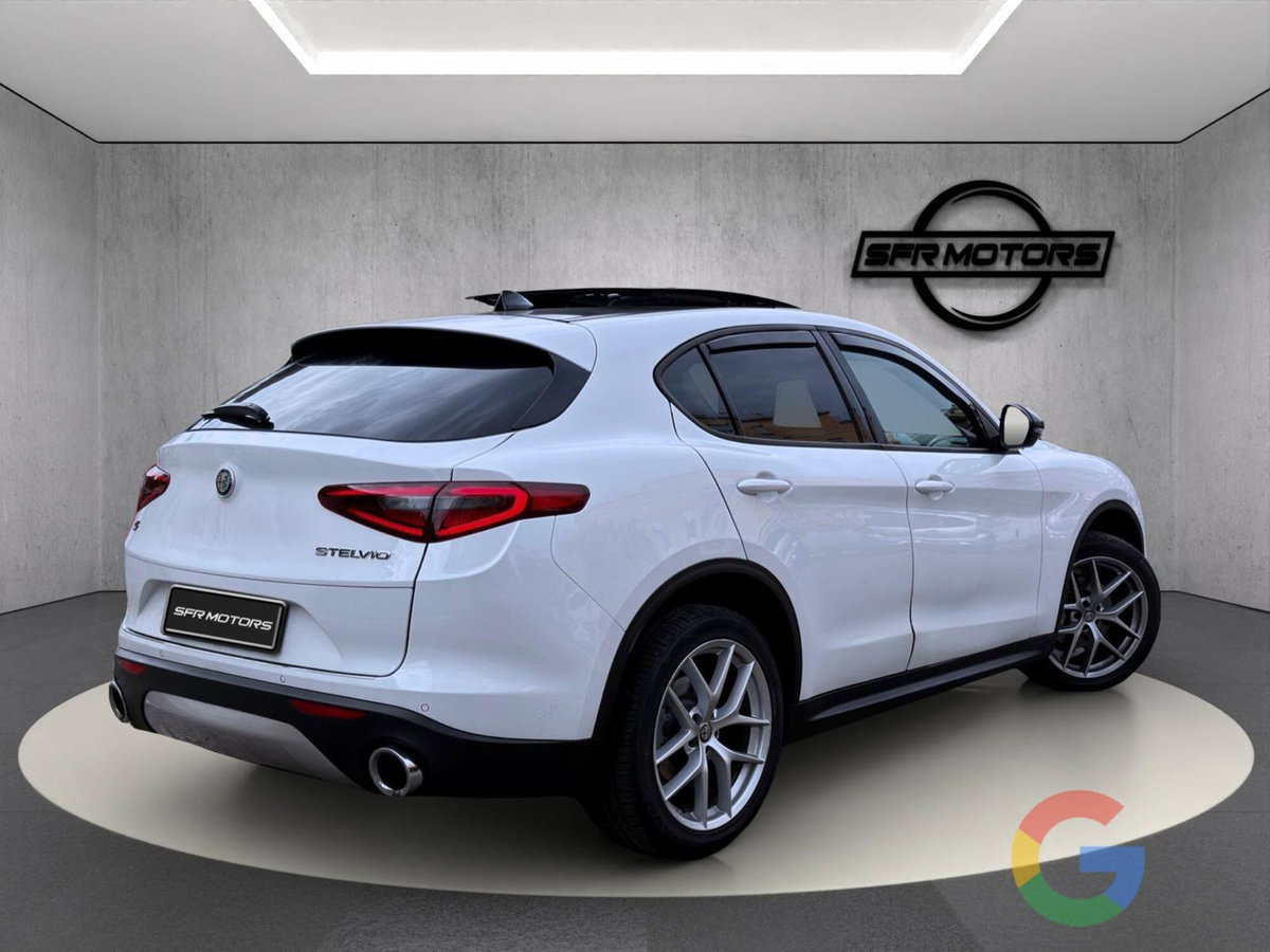 Alfa Romeo Stelvio Stelvio 2.0 Turbo 200 CV AT8 Q4 Executive (4)