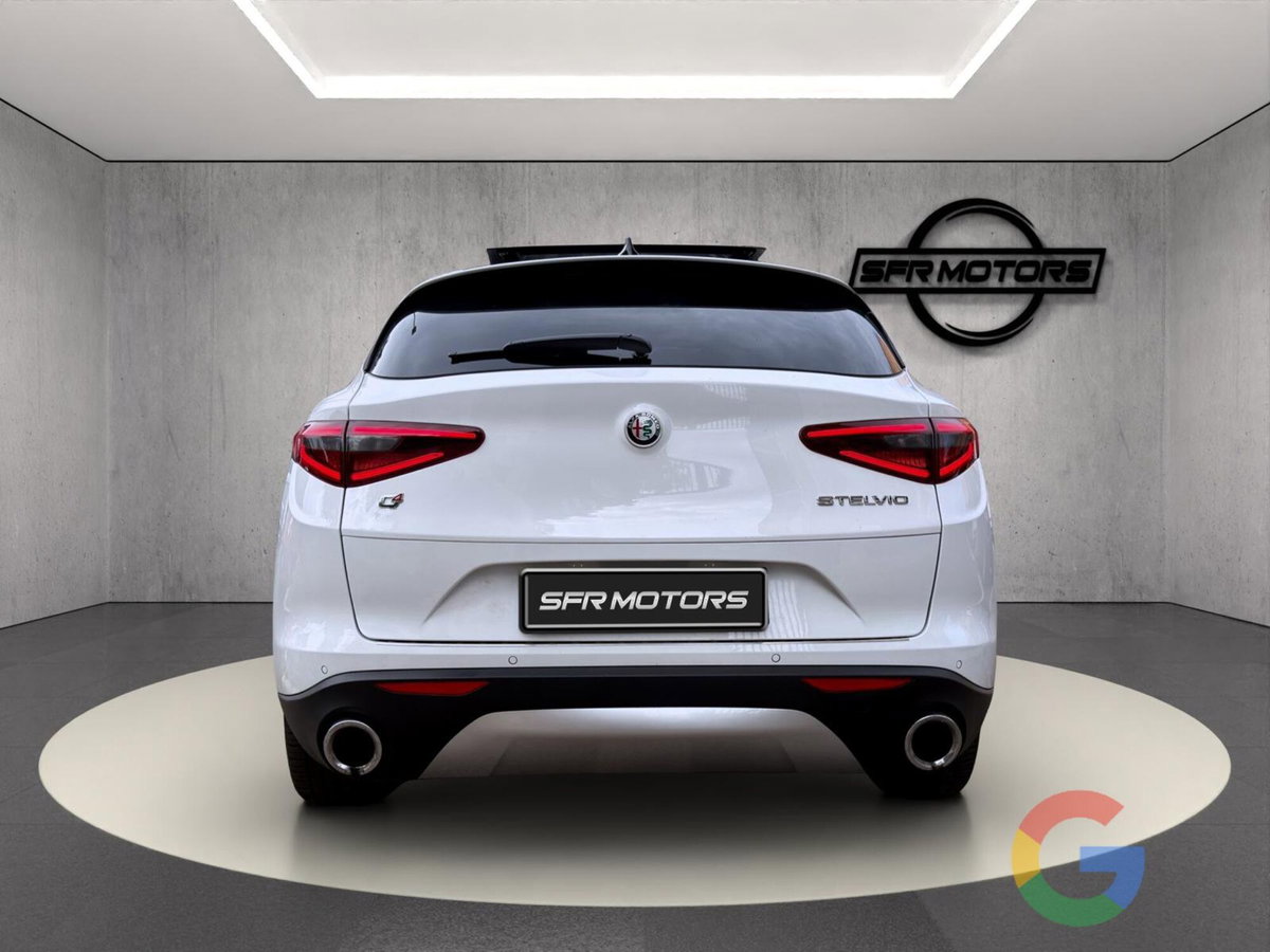 Alfa Romeo Stelvio Stelvio 2.0 Turbo 200 CV AT8 Q4 Executive (5)