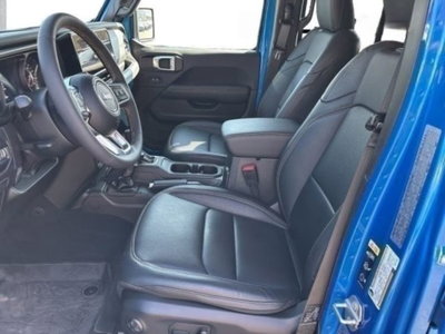 Jeep Wrangler Unlimited 2.0 Turbo Sahara (7)