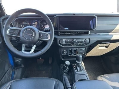 Jeep Wrangler Unlimited 2.0 Turbo Sahara (8)