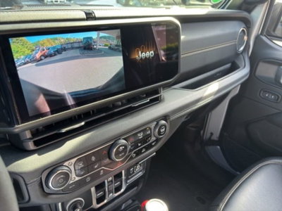 Jeep Wrangler Unlimited 2.0 Turbo Sahara (13)