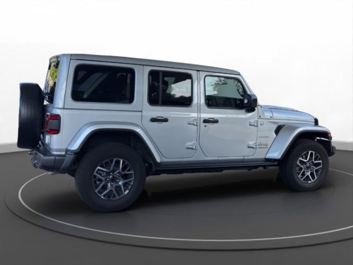 Jeep Wrangler Unlimited 2.0 Turbo Sahara (5)