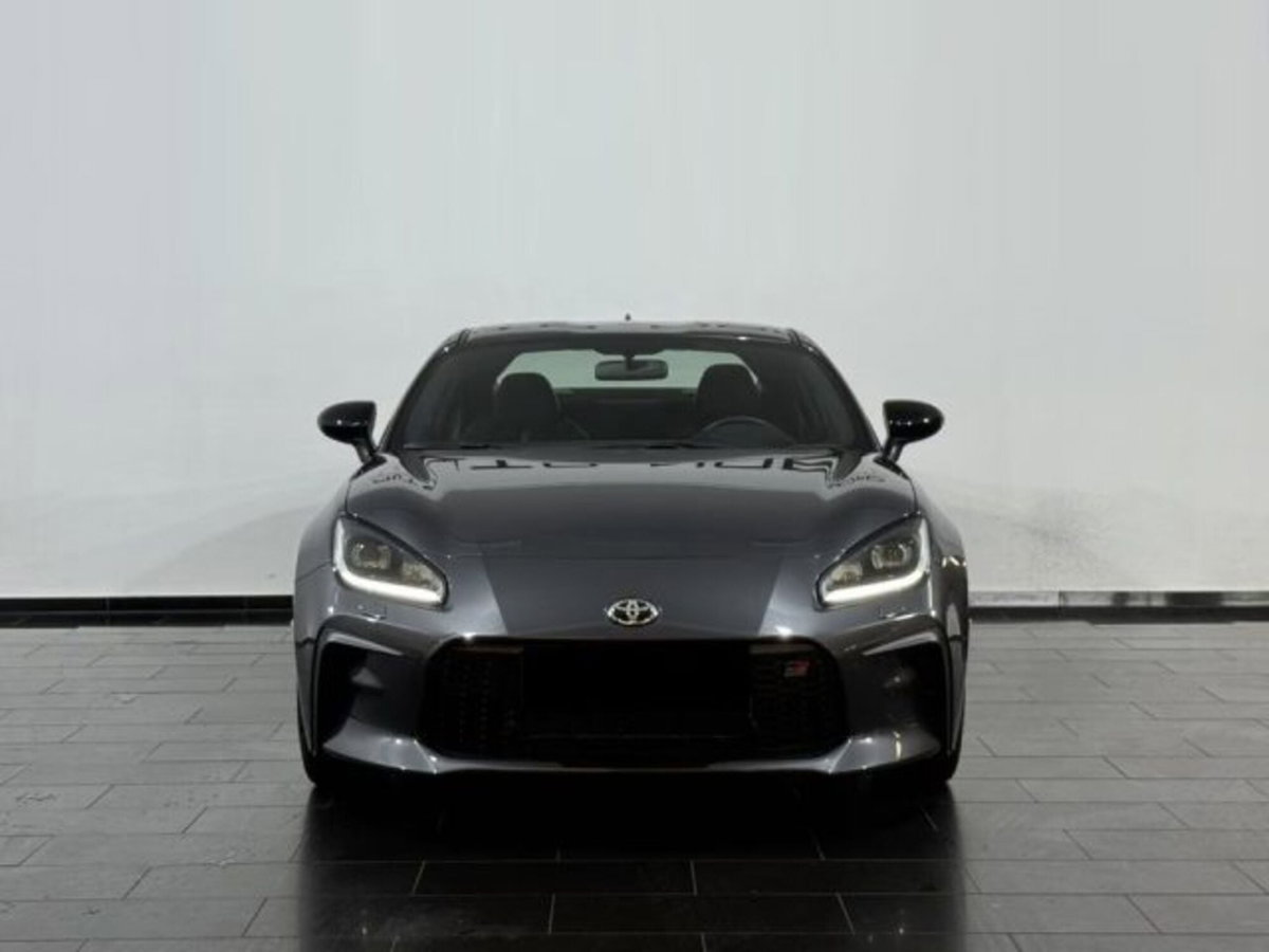 Toyota GR86 2.Premium Sport A/T (3)
