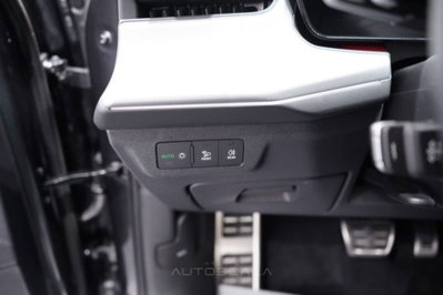 Audi Q3 Sportback 35 TDI quattro S tronic S line edition (13)