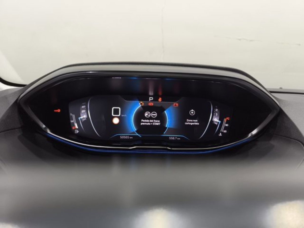 Peugeot 3008 BlueHDi 130 S&S EAT8 Allure Pack (11)