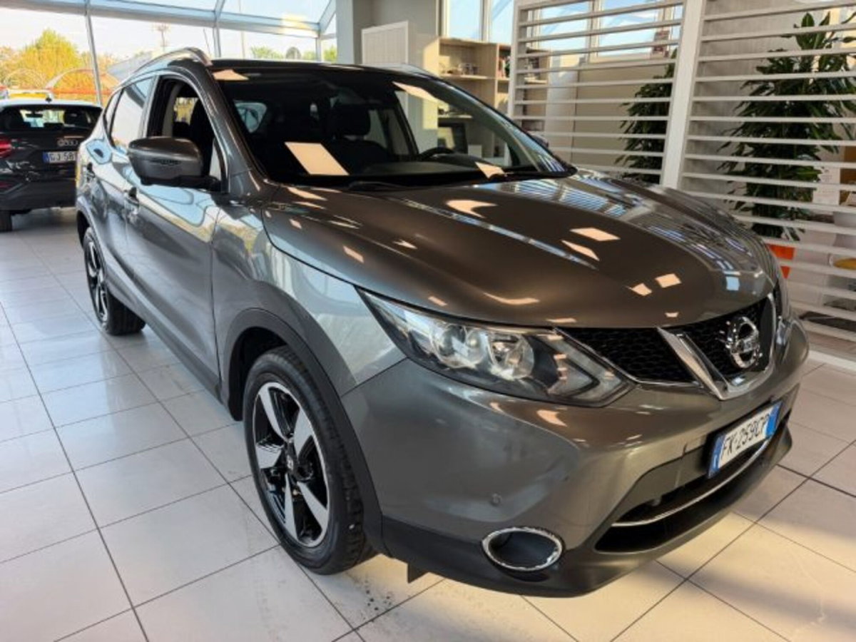 Nissan Qashqai 1.5 dCi N-Connecta (5)