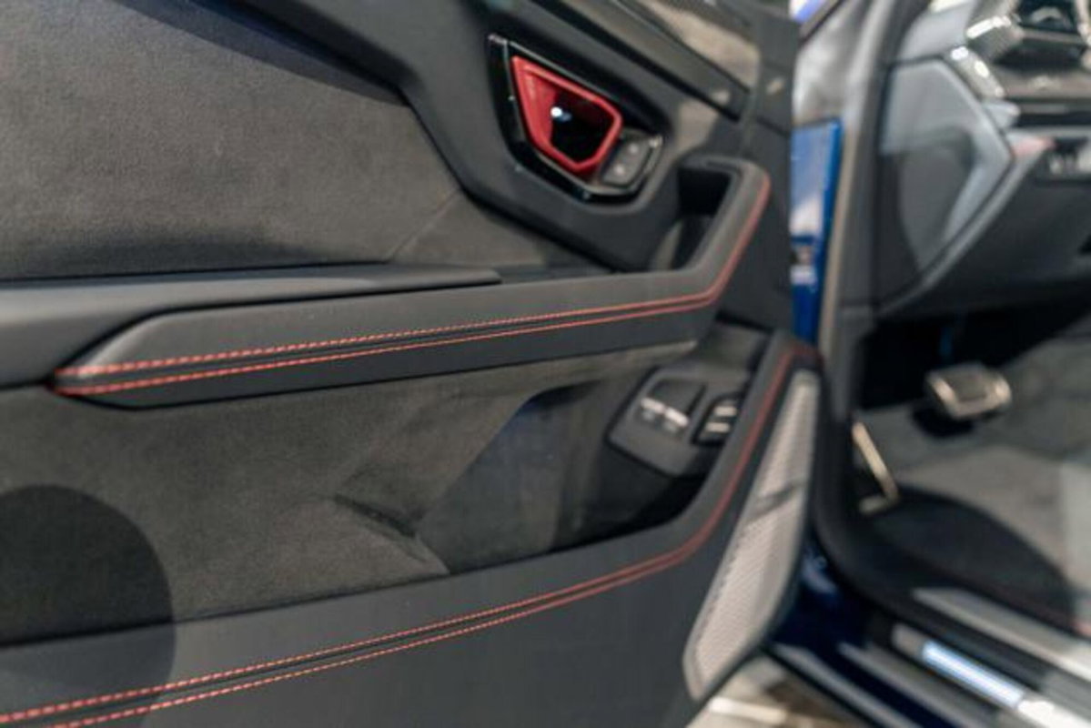 Lamborghini Urus 4.0 (19)
