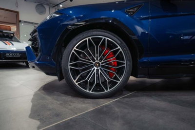 Lamborghini Urus 4.0 (4)