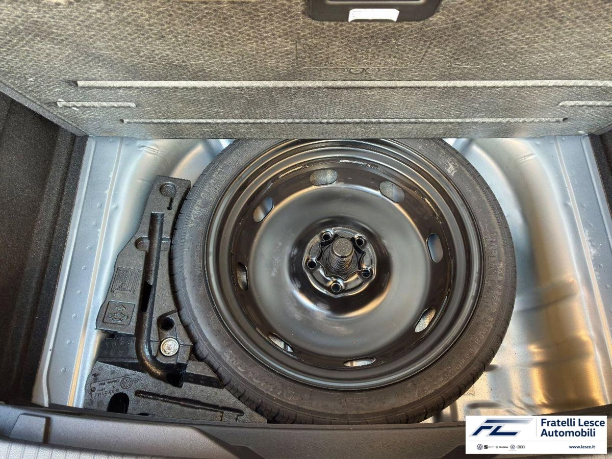 Volkswagen T-Roc 1.0 TSI R-Line (15)