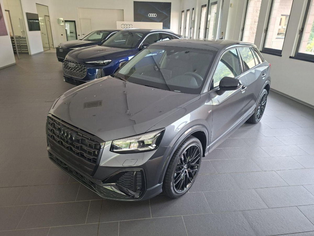 Audi Q2 Q2 35 TFSI S tronic Identity Black (3)