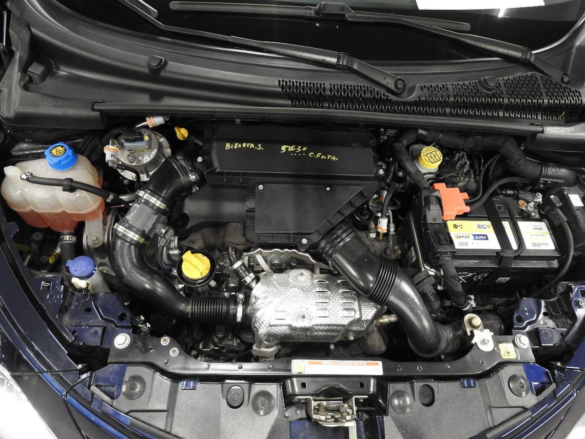 Lancia Ypsilon 1.3 MJT 16V 95 CV 5 porte S&S Platinum (11)