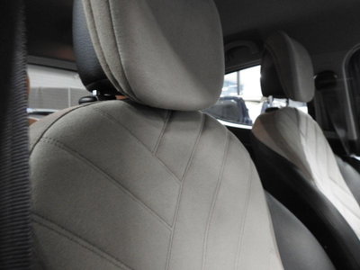 Lancia Ypsilon 1.3 MJT 16V 95 CV 5 porte S&S Platinum (14)