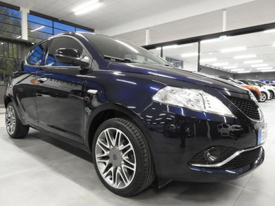 Lancia Ypsilon 1.3 MJT 16V 95 CV 5 porte S&S Platinum (2)