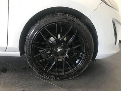 Ford Fiesta 1.5 TDCi 5 porte Titanium (7)