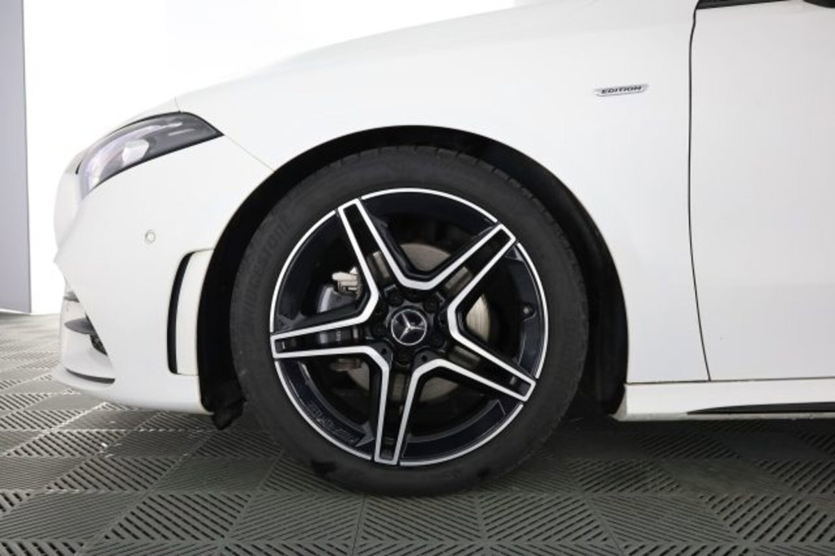 Mercedes-Benz Classe A 180 d Automatic Premium (8)