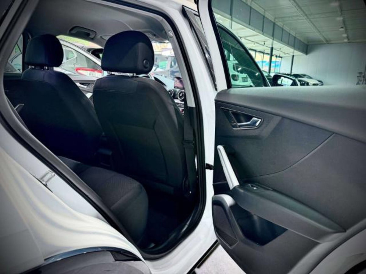 Audi Q2 Q2 35 TDI Admired (14)