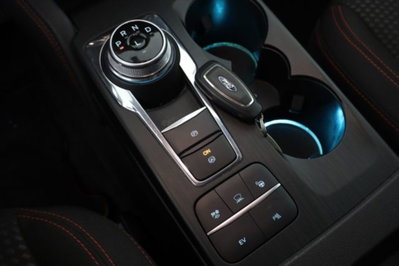Ford Kuga 2.5 Plug In Hybrid 225 CV CVT 2WD ST-Line (13)