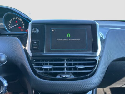 Peugeot 2008 100 Allure (16)