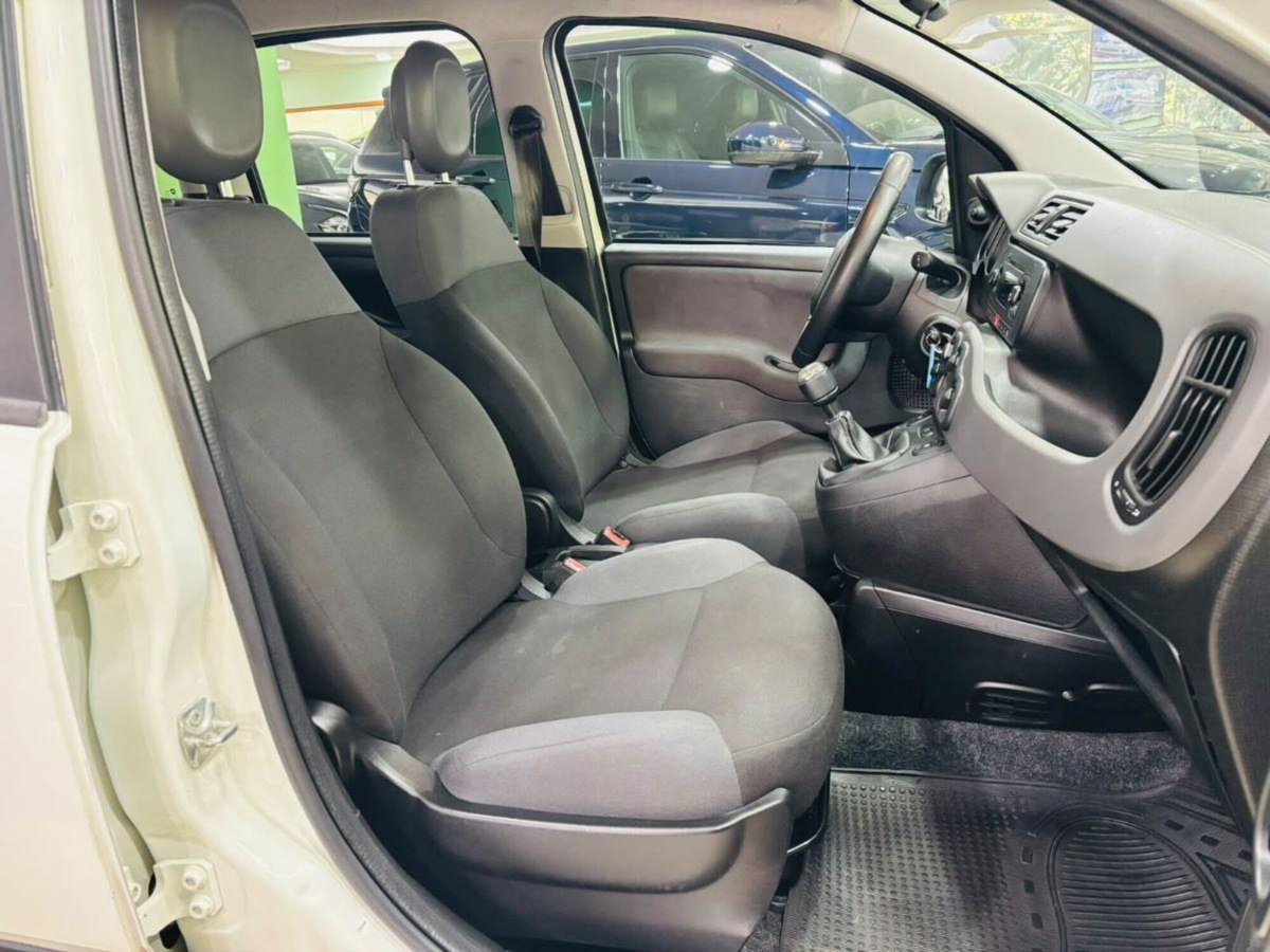 Fiat Panda 1.3 MJT S&S Lounge (10)