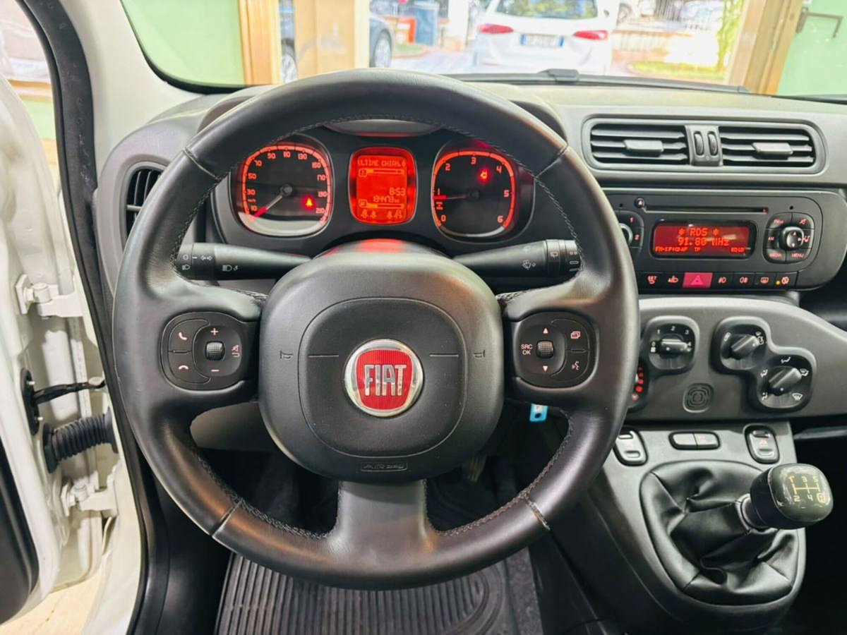 Fiat Panda 1.3 MJT S&S Lounge (12)