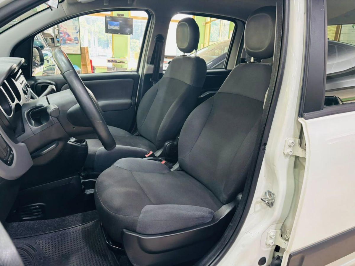 Fiat Panda 1.3 MJT S&S Lounge (9)