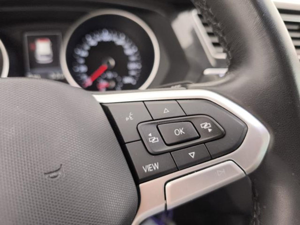 Volkswagen Tiguan Allspace 2.0 tdi Life 150cv dsg (15)