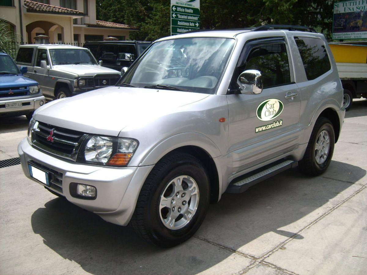 Mitsubishi Pajero 3.2 16V DI-D 3p. GLS2