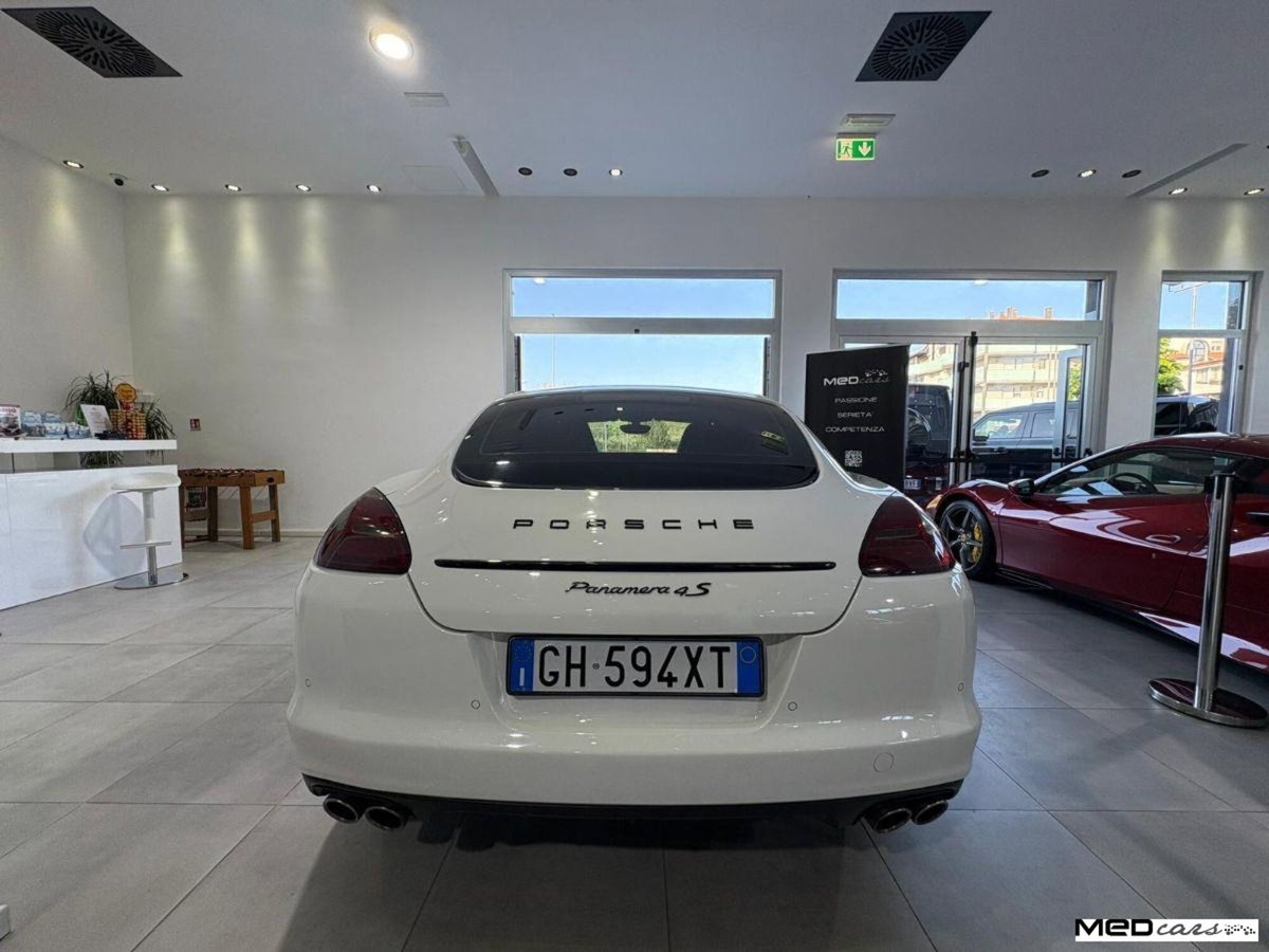Porsche Panamera 4.8 4S (8)