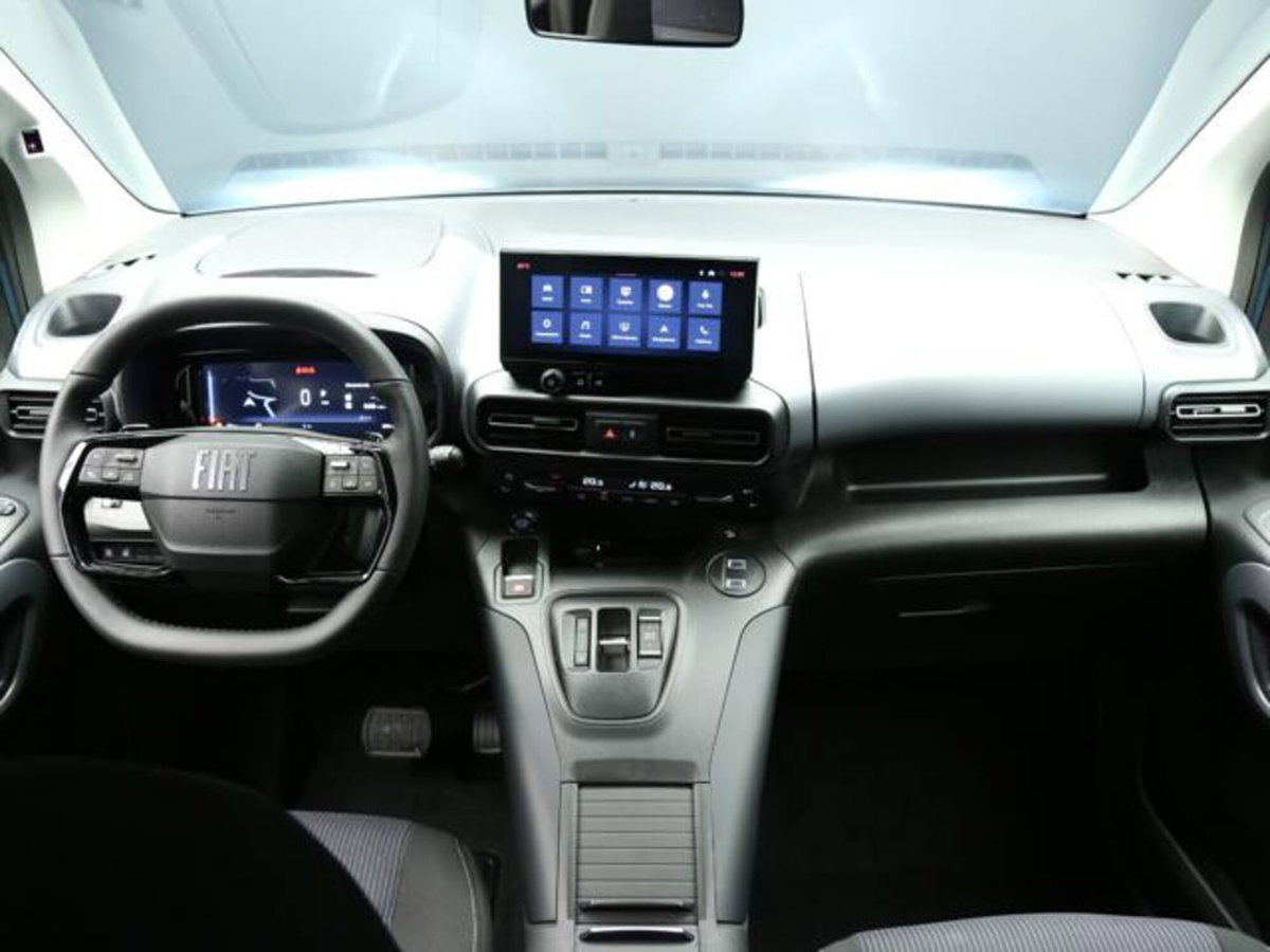 Fiat Qubo 1.5 d La Prima 130cv at8 (12)