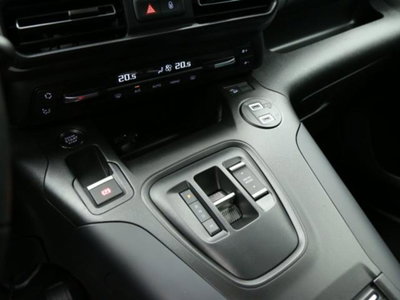 Fiat Qubo 1.5 d La Prima 130cv at8 (13)