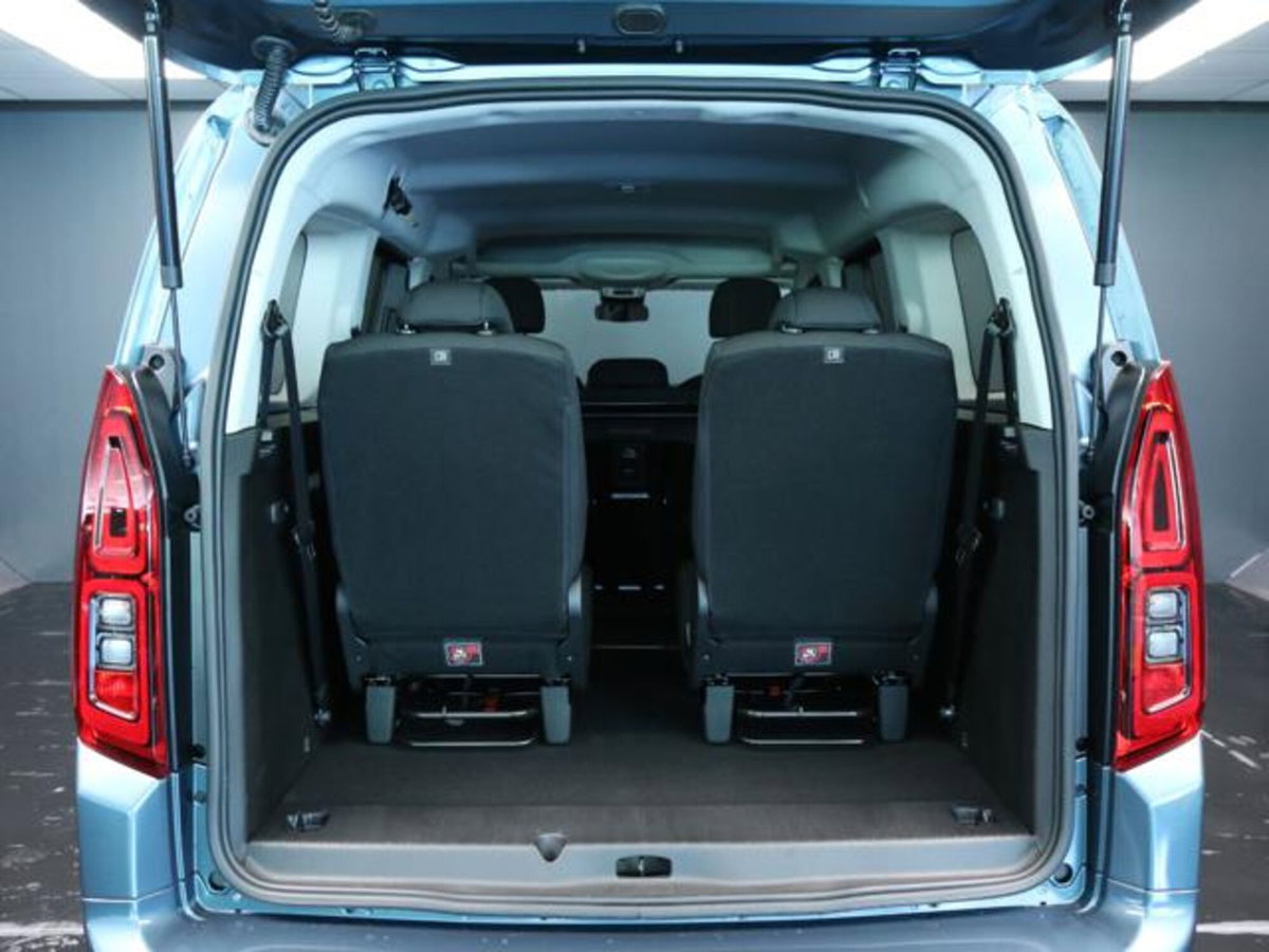 Fiat Qubo 1.5 d La Prima 130cv at8 (8)