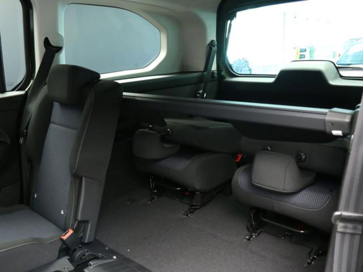 Fiat Qubo 1.5 d La Prima 130cv at8 (10)