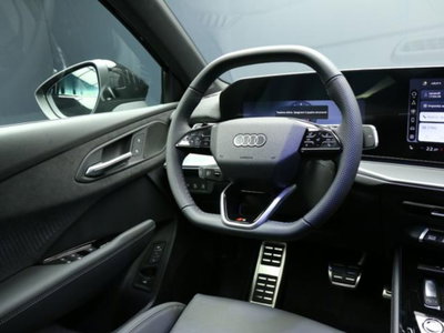 Audi Q3 Sportback 2.0 tfsi S line edition quattro 265cv s-tronic (14)