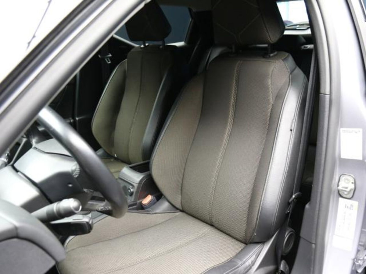 Ds DS 3 DS 3 Crossback PureTech 100 So Chic (10)