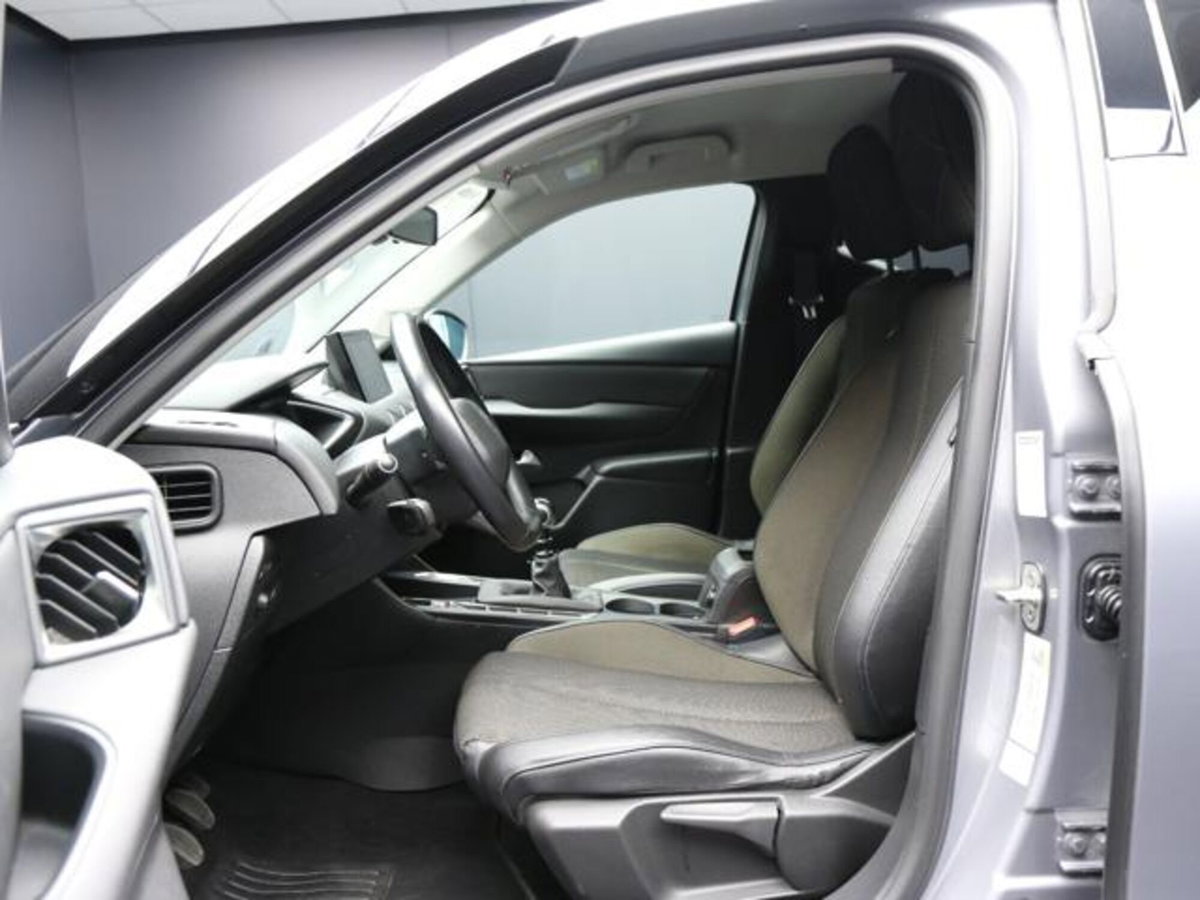 Ds DS 3 DS 3 Crossback PureTech 100 So Chic (9)