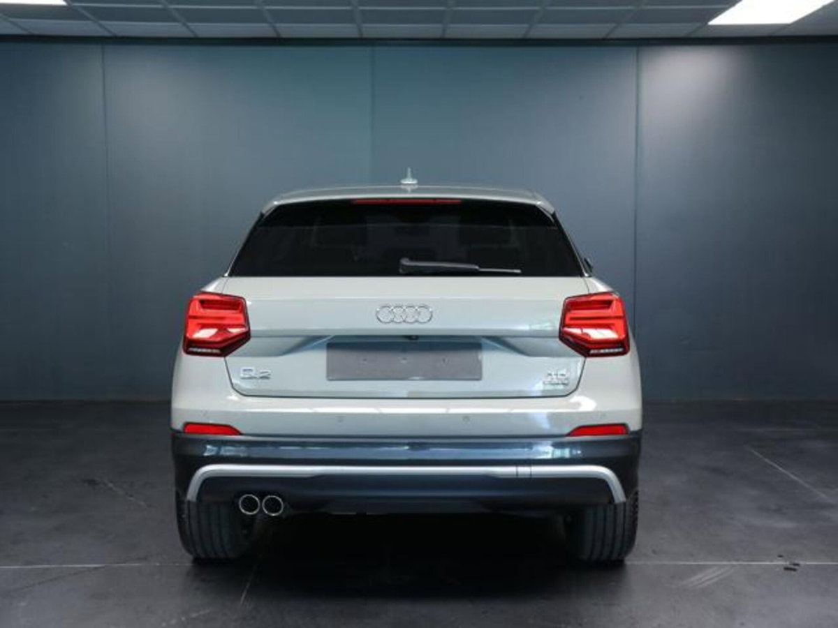 Audi Q2 Q2 2.0 TDI quattro S tronic Design (4)
