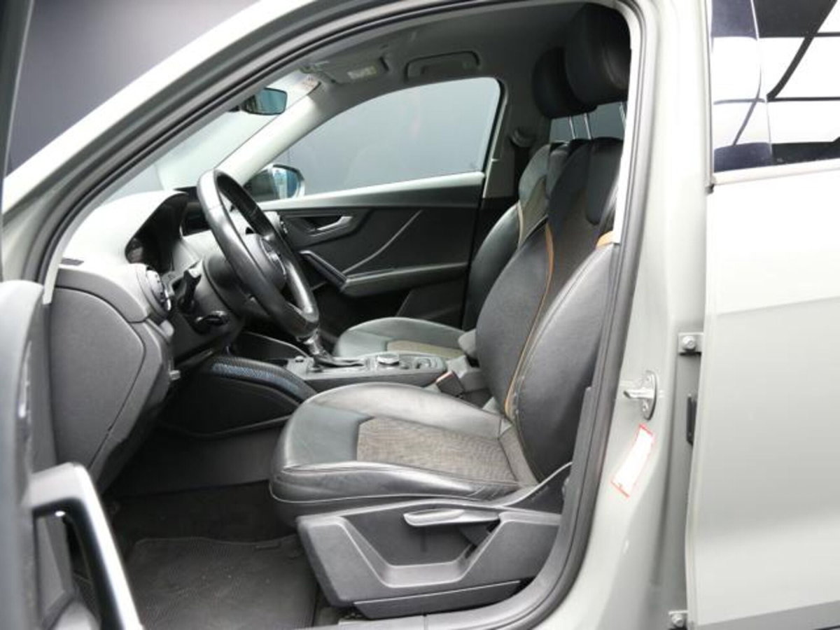 Audi Q2 Q2 2.0 TDI quattro S tronic Design (9)