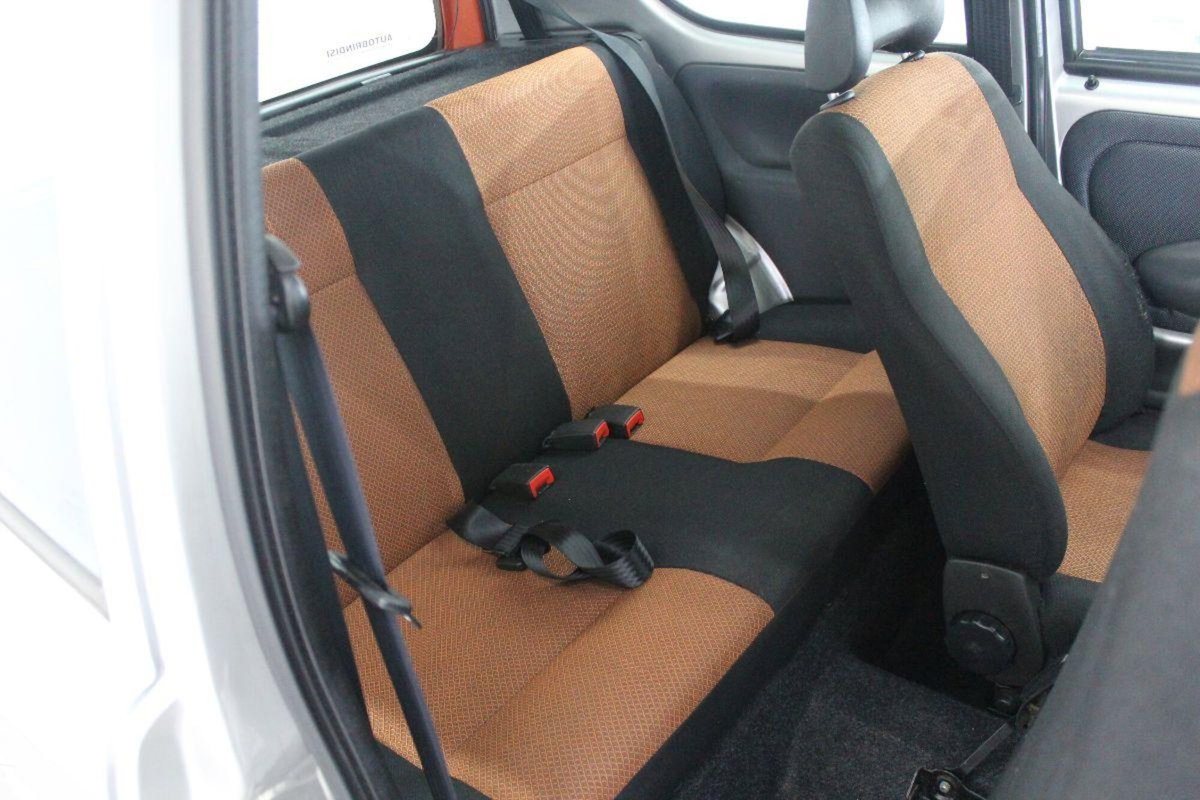 Fiat Seicento 1.1i cat Brush (12)