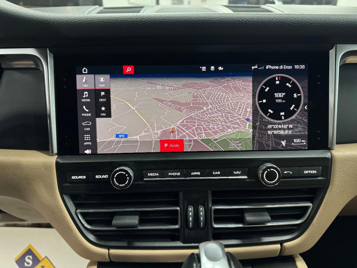 Porsche Macan 2.0 (10)