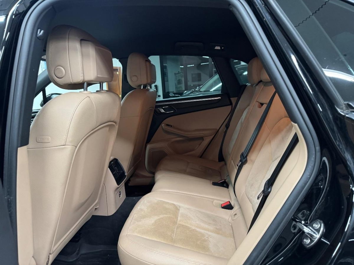 Porsche Macan 2.0 (17)