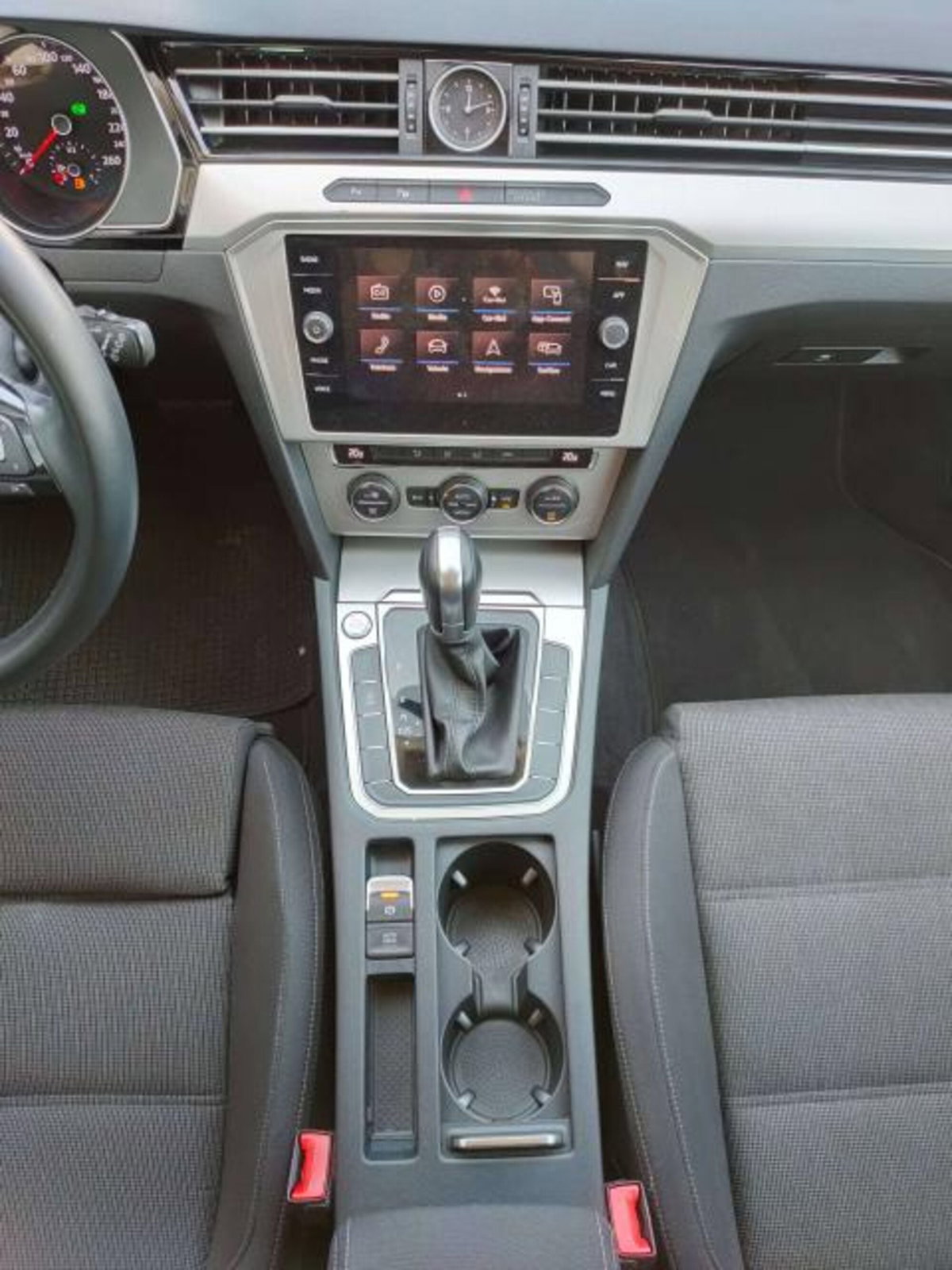 Volkswagen Passat Variant 2.0 TDI Business BlueMotion Tech. (10)