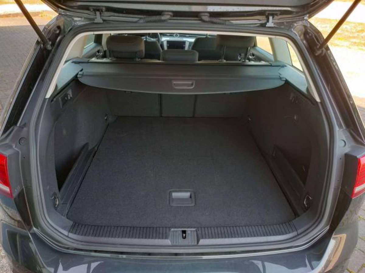 Volkswagen Passat Variant 2.0 TDI Business BlueMotion Tech. (15)
