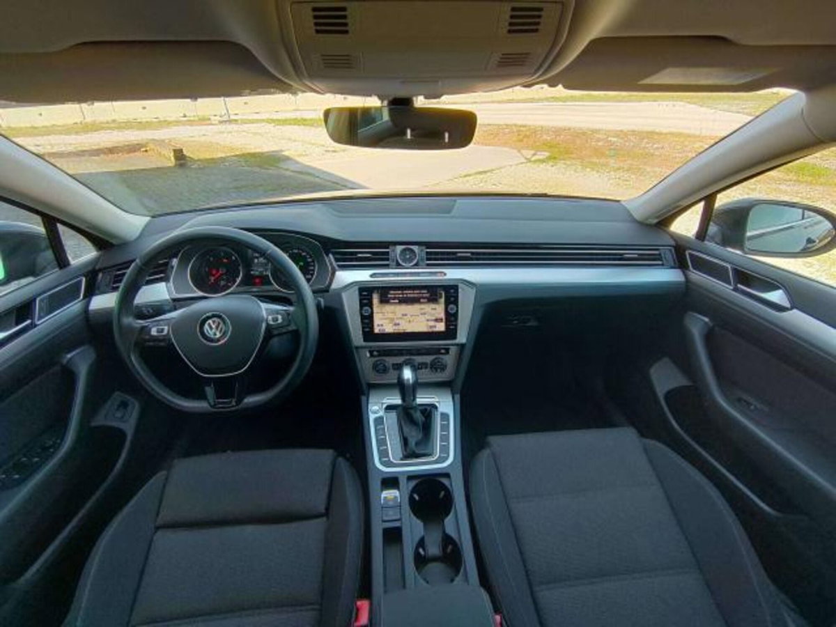 Volkswagen Passat Variant 2.0 TDI Business BlueMotion Tech. (8)