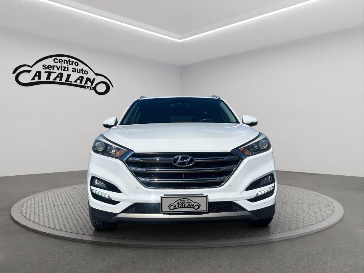 Hyundai Tucson 1.7 CRDi XPossible (8)