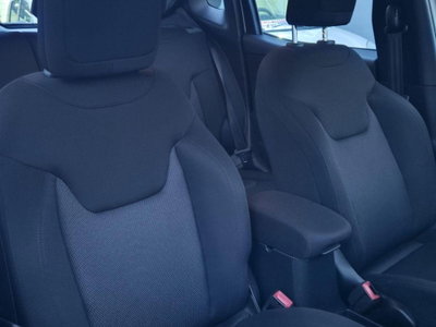 Jeep Renegade 1.6 Mjt DDCT 120 CV Limited (18)