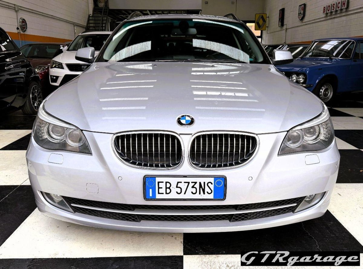BMW Serie 5 Touring 530d cat  HiTech (2)